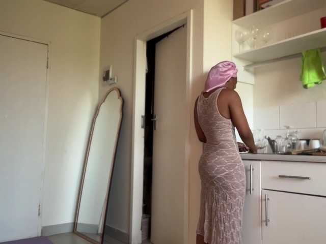 LunaJoCream live cam on BongaCams
