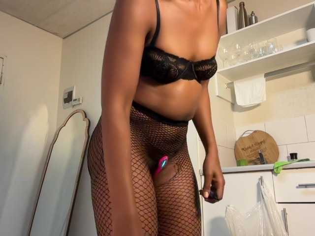 LunaJoCream live cam on BongaCams