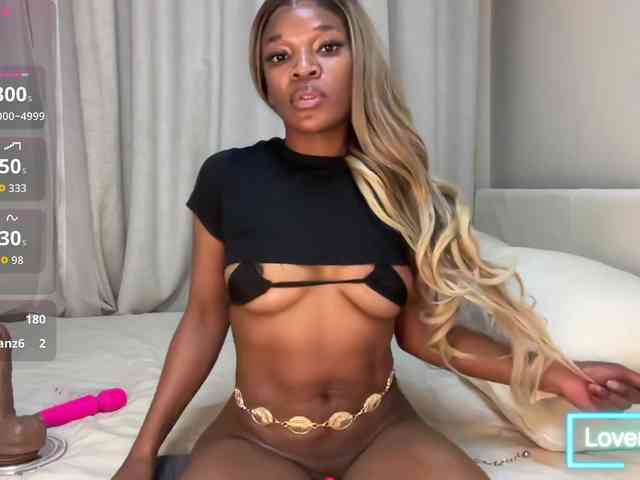 LunaJoCream webcam