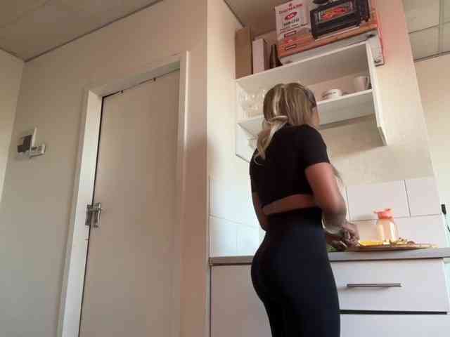 LunaJoCream webcam