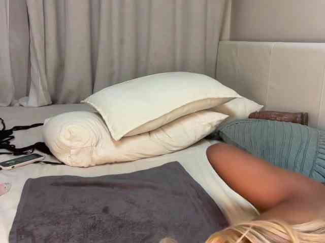 LunaJoCream Sex Cam Show