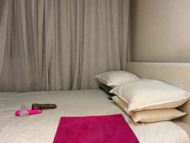 LunaJoCream webcam