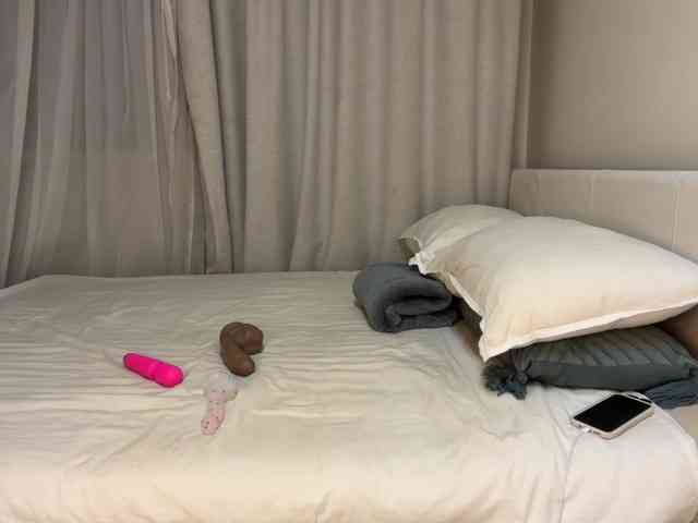 LunaJoCream webcam
