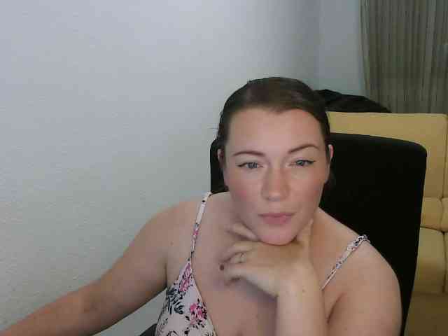 GodessInCharge webcam