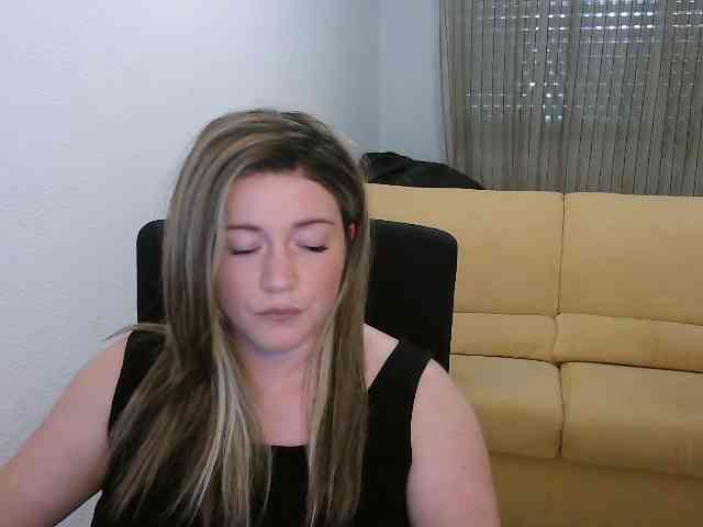 GodessInCharge webcam