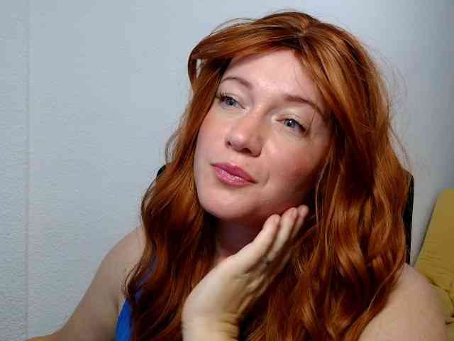 GodessInCharge webcam