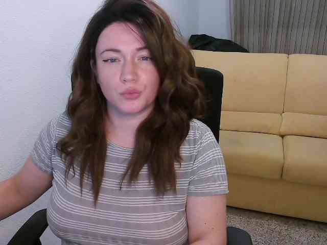 GodessInCharge webcam