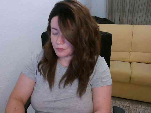 godessincharge's live room