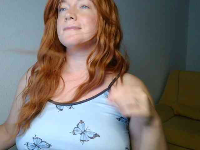 GodessInCharge webcam