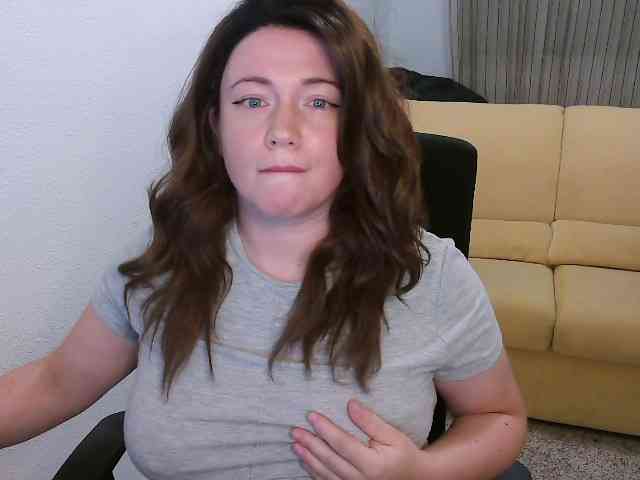 GodessInCharge webcam