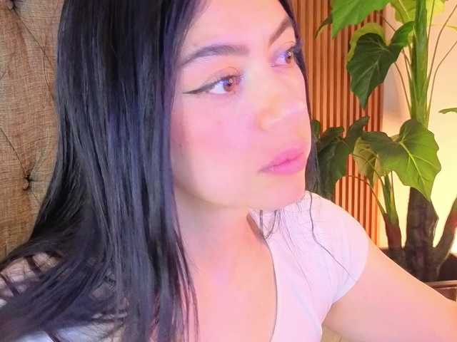 liisa-thompson live cam on BongaCams