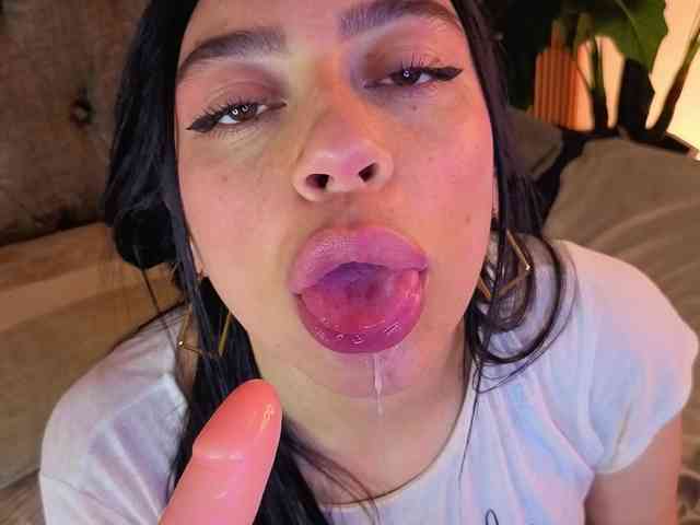 liisa-thompson webcam