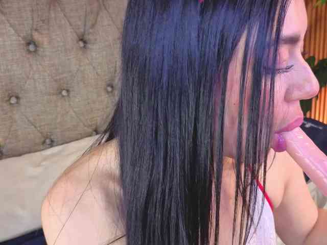 liisa-thompson webcam
