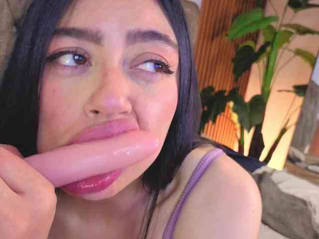 liisa-thompson webcam