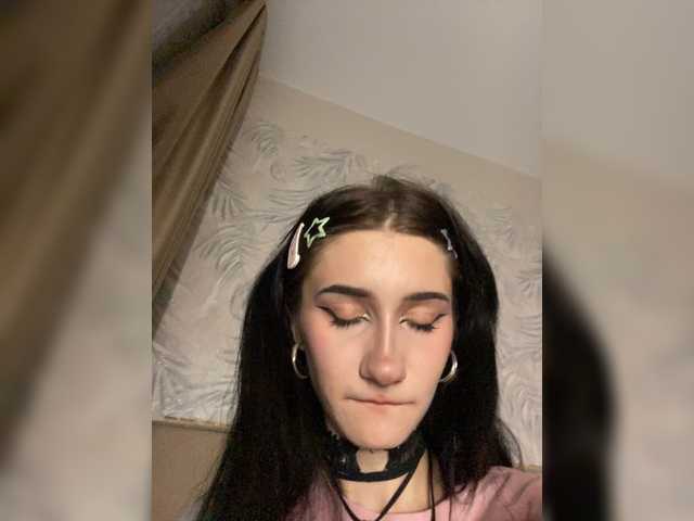 narcissistic-disorder live cam on BongaCams