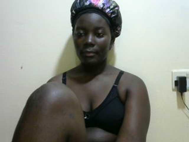 Beautybae live cam on BongaCams