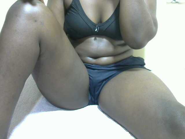 Beautybae live cam on BongaCams