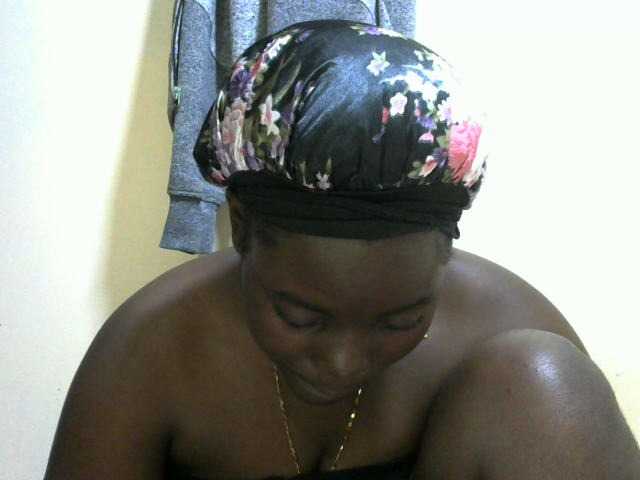 Beautybae live cam on BongaCams