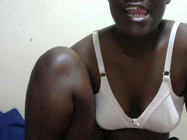 Beautybae live cam on BongaCams