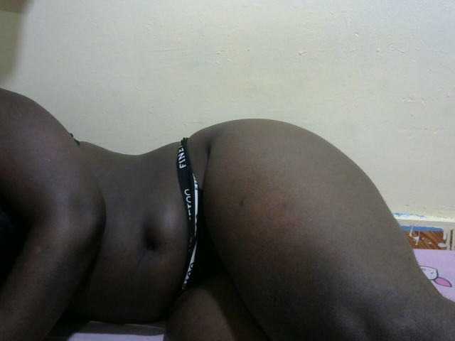 Beautybae live cam on BongaCams