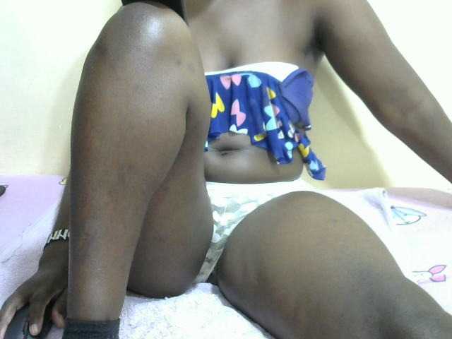 Beautybae live cam on BongaCams