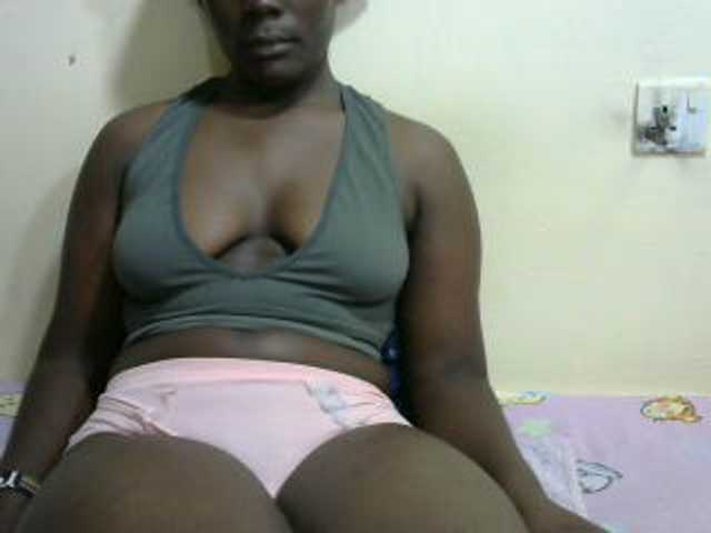Beautybae live cam on BongaCams