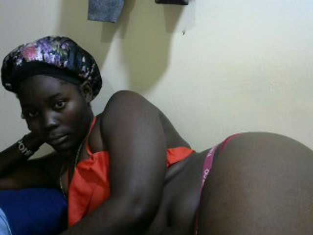 Beautybae live cam on BongaCams