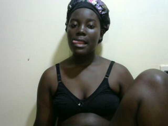 Beautybae live cam on BongaCams