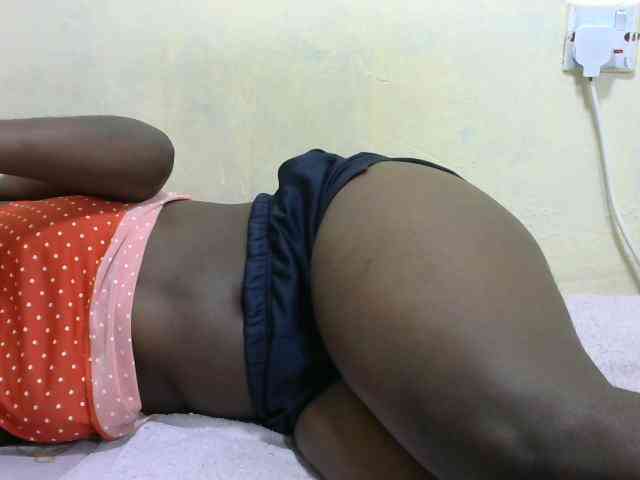 Model: Beautybae