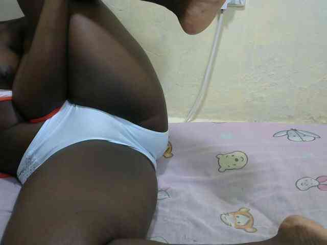 Model: Beautybae
