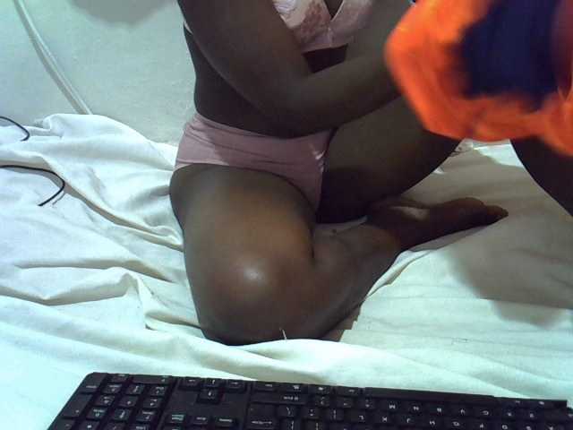 Smileylily live cam on BongaCams