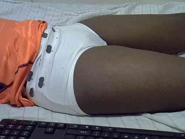 Smileylily webcam