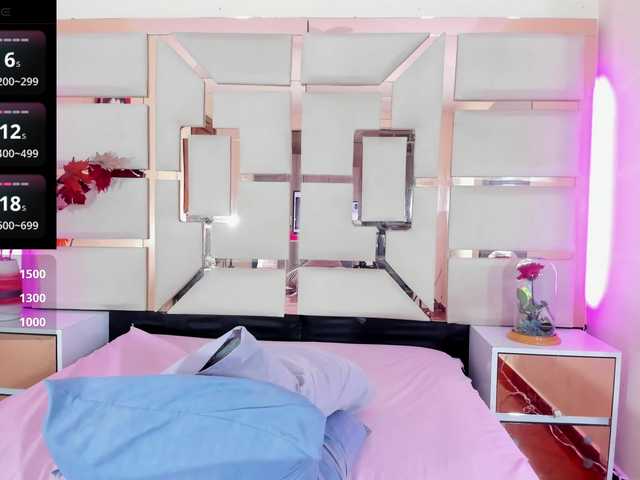 mila-fosterr live cam on BongaCams