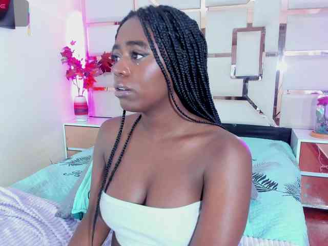 mila-fosterr webcam