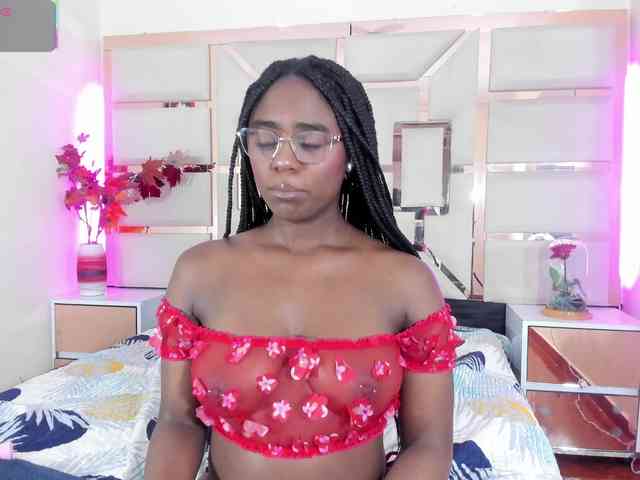 mila-fosterr webcam