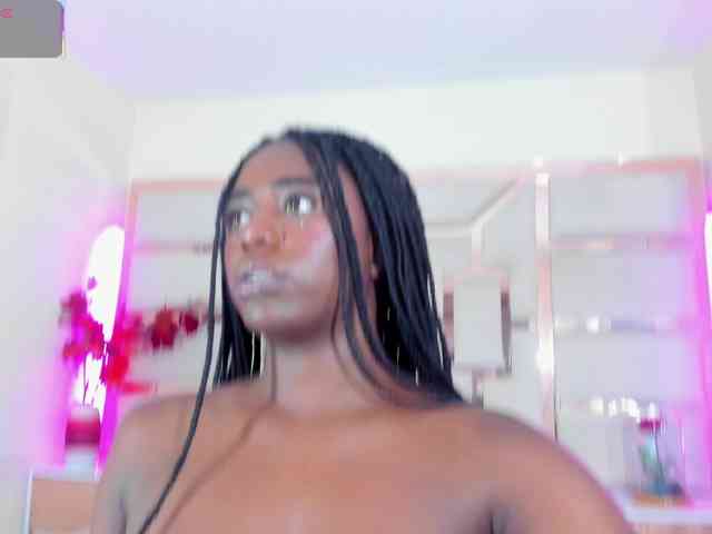 mila-fosterr webcam