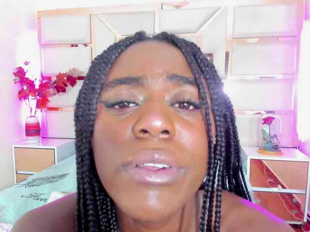 mila-fosterr webcam