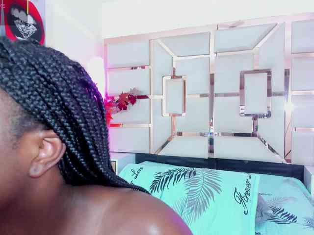 mila-fosterr webcam