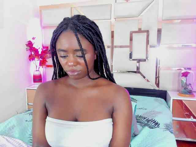mila-fosterr Sex Cam Show