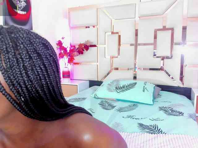 mila-fosterr Sex Cam Show