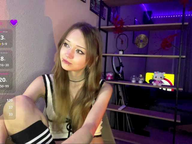 ValeriaHova live cam on BongaCams