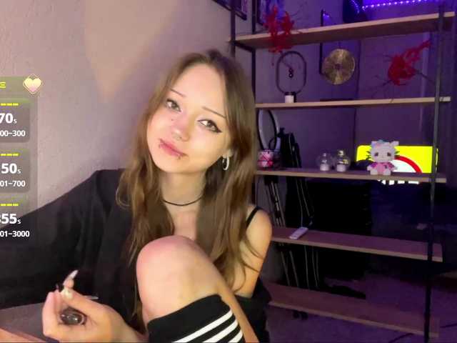 ValeriaHova live webcam show