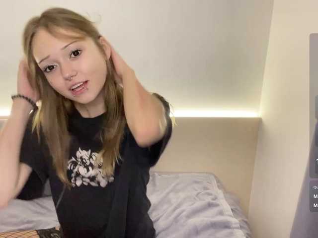 ValeriaHova live cam on BongaCams