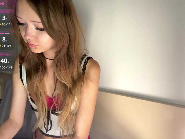 ValeriaHova live cam on BongaCams