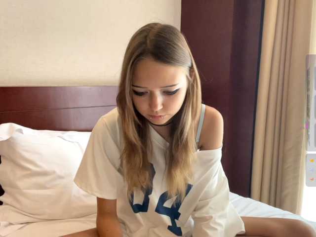 ValeriaHova live cam on BongaCams