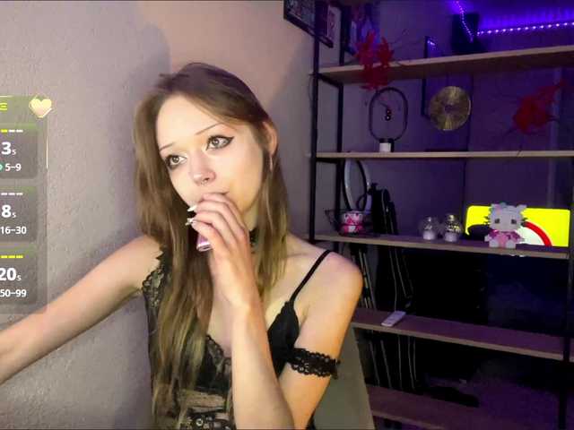 ValeriaHova live cam on BongaCams