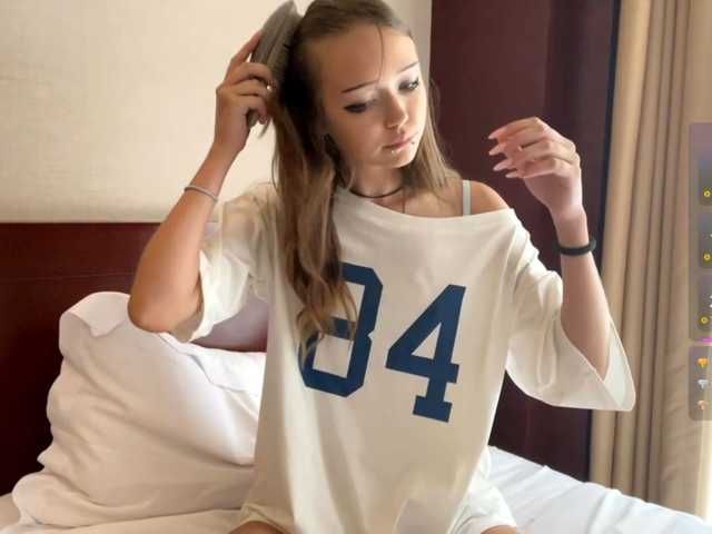 ValeriaHova live cam on BongaCams