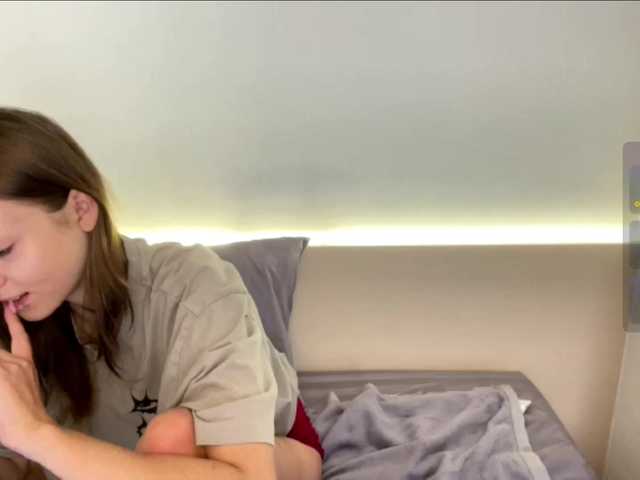 ValeriaHova live cam on BongaCams