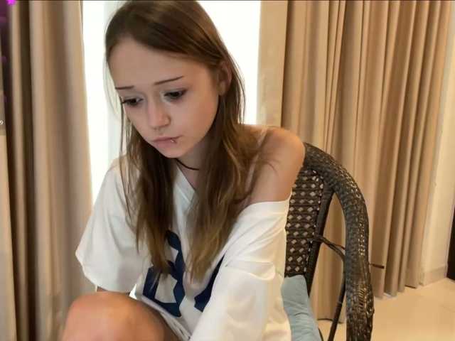 ValeriaHova live cam on BongaCams