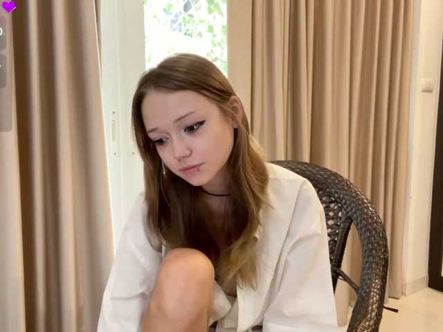 ValeriaHova live cam on BongaCams